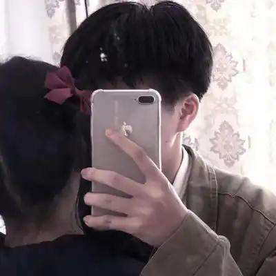 允言可爱一对两张真人情侣头像情侣头像我要个性网
