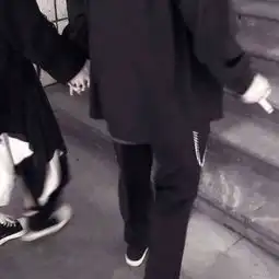 请问谁有这个情头
