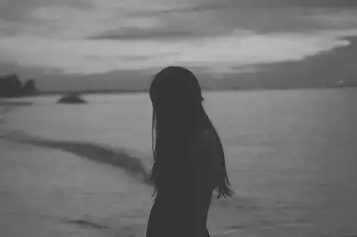 一位中年妇女的情感实录压倒婚姻的三根稻草
