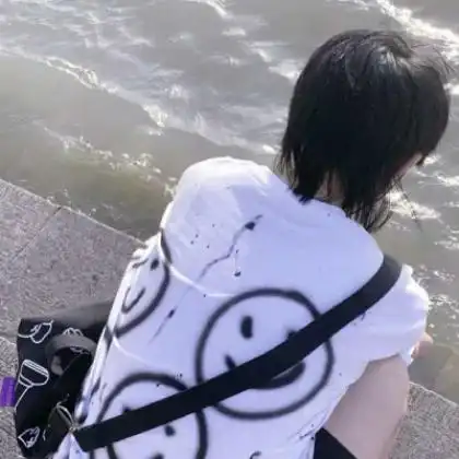 帅气的微信头像男生,清新干净的男生会喜欢的
