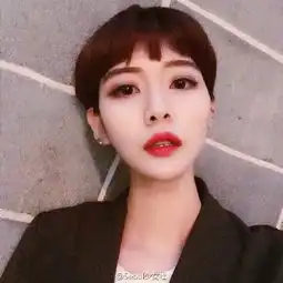 女生头像短发
