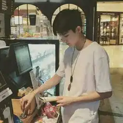 2018微信帅哥头像高清图片大全耗完的感情比什么都可悲
