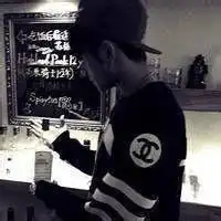 光线qq头像qq头像
