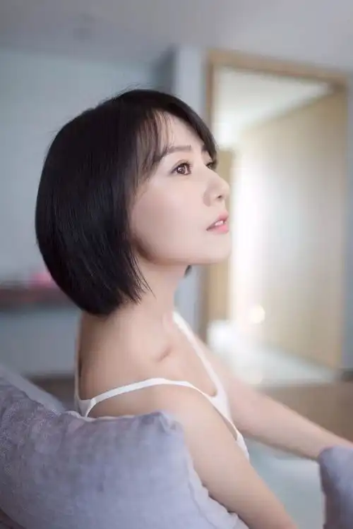 初恋头这么火,男女明星同款,你敢剪吗
