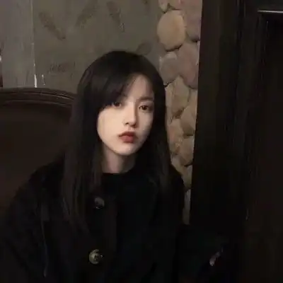 女生头像黑色系甜丧,你是我情绪低落也不愿敷衍的人
