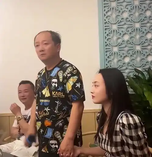谢广坤被踢出乡爱,直言被赵本山打压,还被评价你人不行
