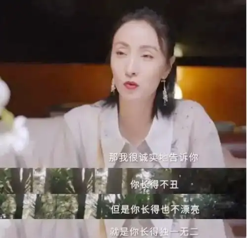 49岁小陶虹晒照为自己庆生,女儿徐小宝罕见出镜母女俩感情超好
