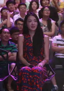 爸爸去哪儿辣妈美貌排行杨威杨云乡土旧照笑掉大牙曹格老婆吴速玲整容前后照
