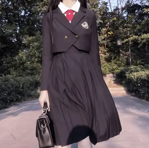 jk风女生头像来一波吧
