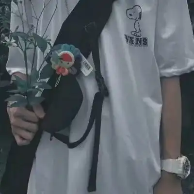 男头男生头像高清暗黑系第98期
