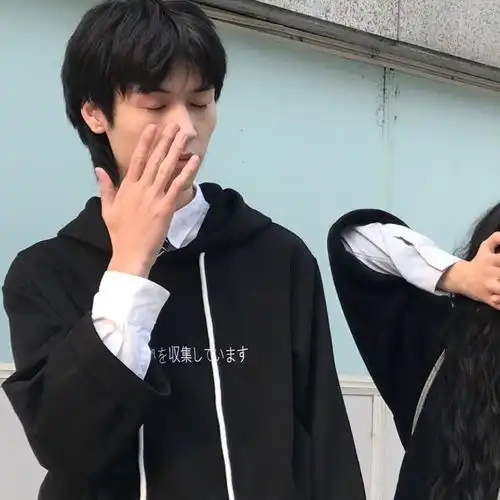 头像真人情头
