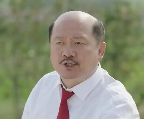 曝56岁谢广坤的小娇妻是名校毕业,曾是他资助的大学生
