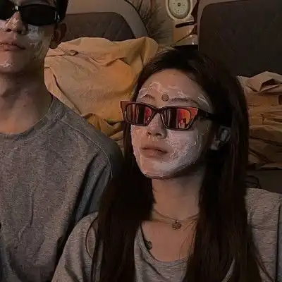 小众ins情侣头像
