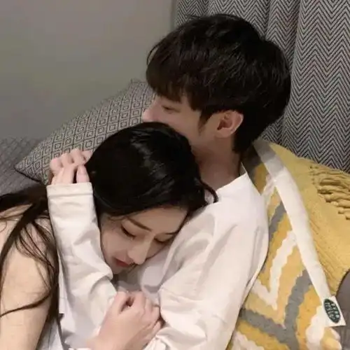 一眼就喜欢的情侣头像
