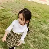 小女孩情侣头像超萌可爱小女孩小男孩情头
