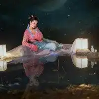 满船清梦压星河头像
