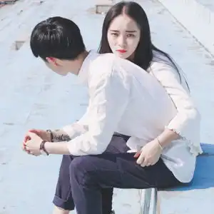 睡对了就结婚睡错了是青春

