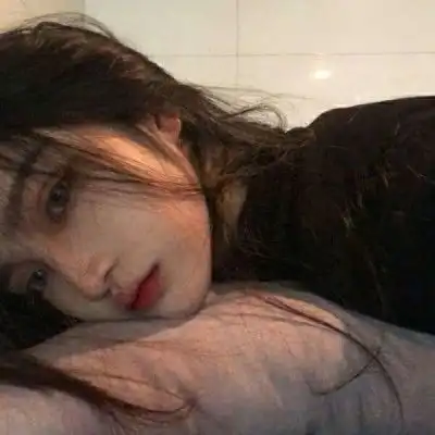 比月亮还要温柔的丧系文案
