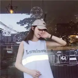 潮流个性头像情侣两张一男一女2018最新只要身边有你什么都很对味
