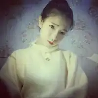自拍照片当头像女生微信头像图片大全
