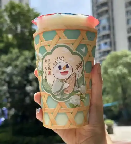 雪王做河南限定,各地网友我不配上桌吗
