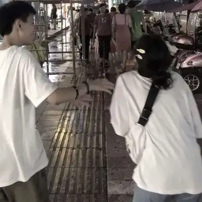 爱意何必公之于众我对你的爱情侣头像我要个性网
