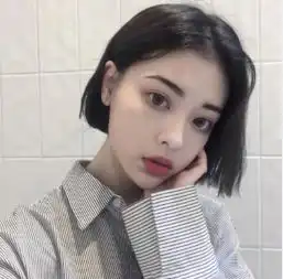 女士短发怎么剪
