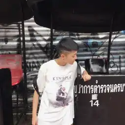 穿上最美的婚纱嫁给你爱的人
