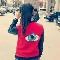 离开的何必还想念
