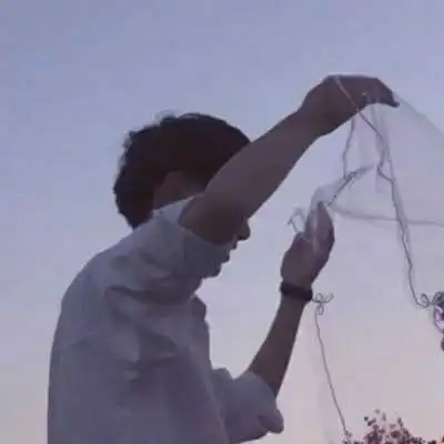 一对两张潮流漂亮爱人头像
