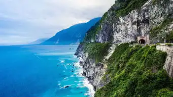 台湾8天7晚之旅一段摇晃在悬崖上的金色时光
