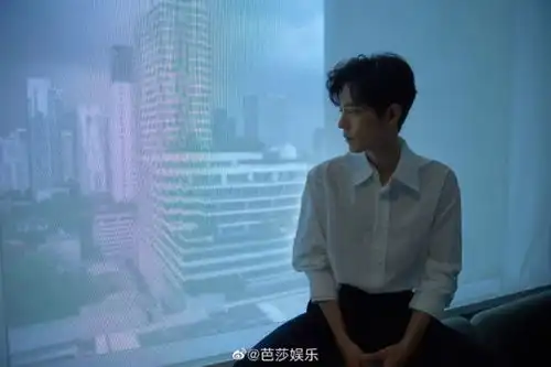 肖战王一博
