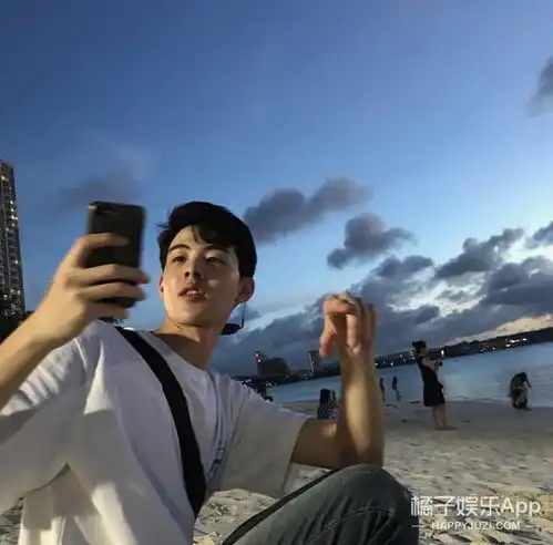 拽姐海王很好嗑啊,为啥不在一起
