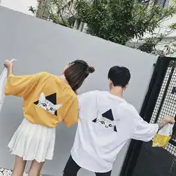 昨天跟男朋友穿情侣衫,我感受到单身狗深深的恨意
