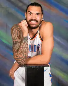 严肃卖萌搞怪2017nba年鉴图集
