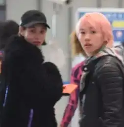 臭脸的水原希子,凭什么收割一茬茬女神男神
