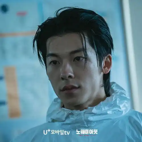 许光汉韩剧出道作深度太高这是韩国文娱的辉煌,也是他们的悲哀
