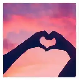 qq头像情侣小东西
