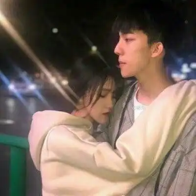 让你的男孩每天都很甜文案
