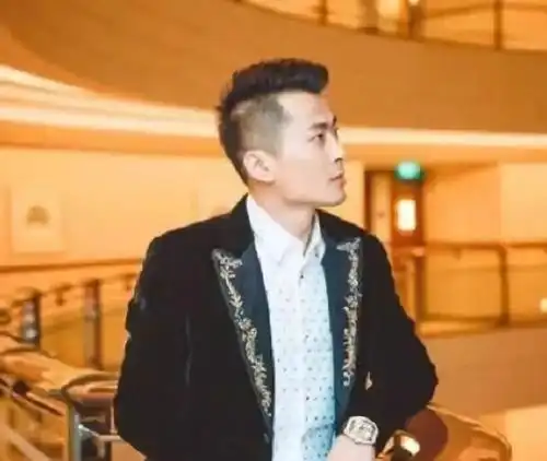 快手到底谁是一哥祁天道没命当,辛有志不敢当,丁老五给出答案
