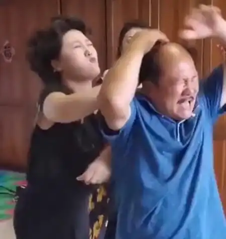 乡村爱情13将杀青,谢大脚王云暴打谢广坤,14季提上日程
