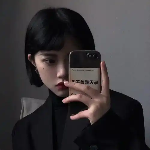 一眼就爱上的可爱头像女头无水印
