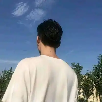 情侣头像看到你的第一眼起,天地万物就已被遗忘于脑后
