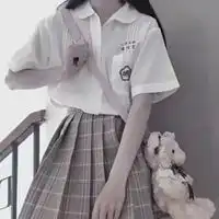 qq头像女生下半身裙子
