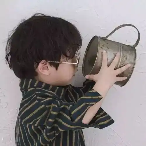 情侣头像如何调教正在生气的男朋友
