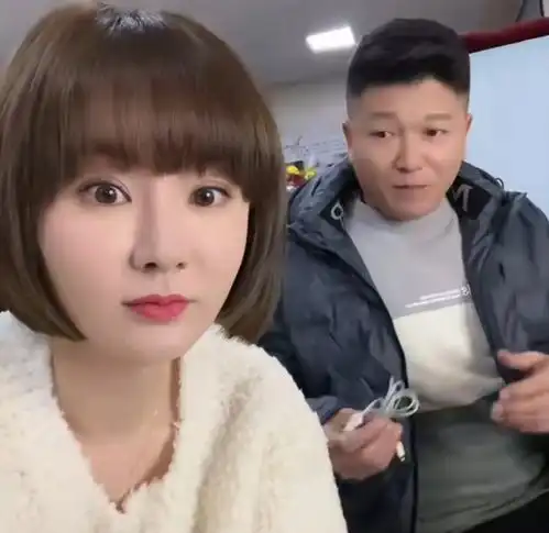 乡村爱情16李副总与王技术员情侣合拍,男方坚决不肯分手
