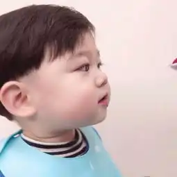 这小孩子叫什么名字我想找高清图片做头像

