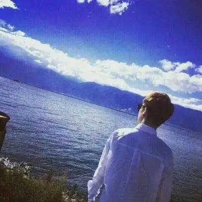 余生不长,活出自己想要的模样
