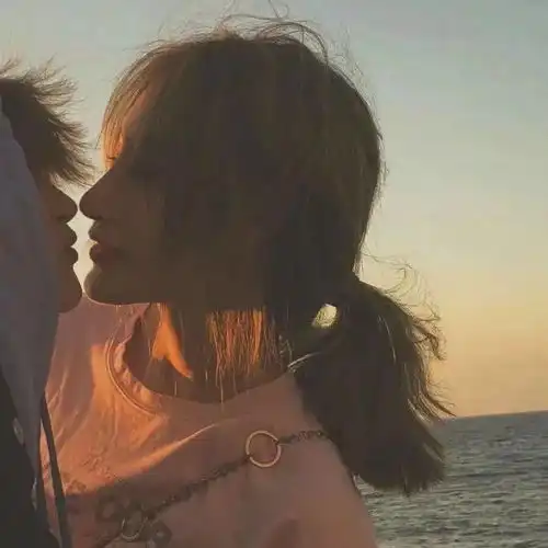 超浪漫情侣头像
