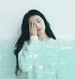 推荐几张简单的唯美的情侣头像

